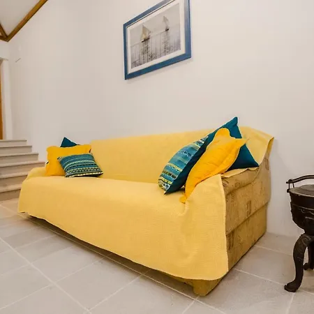 فيلة Beautifu Stone Krcina Vinišće